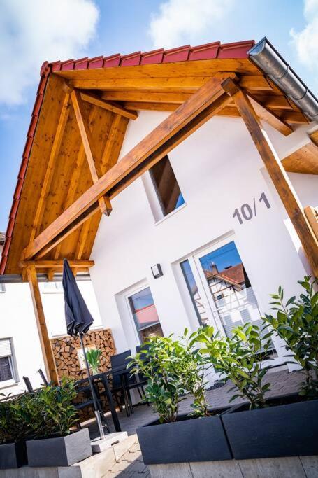 Neu Renoviertes Ferienhaus/Wohnunng Kleine Auszeit Sonnenbühl Extérieur photo