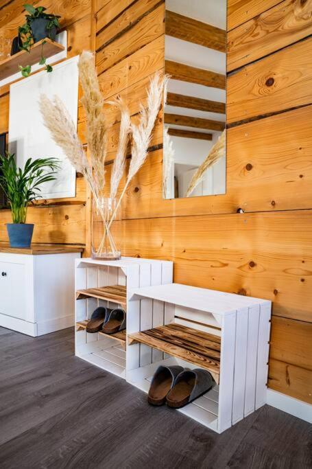 Neu Renoviertes Ferienhaus/Wohnunng Kleine Auszeit Sonnenbühl Extérieur photo